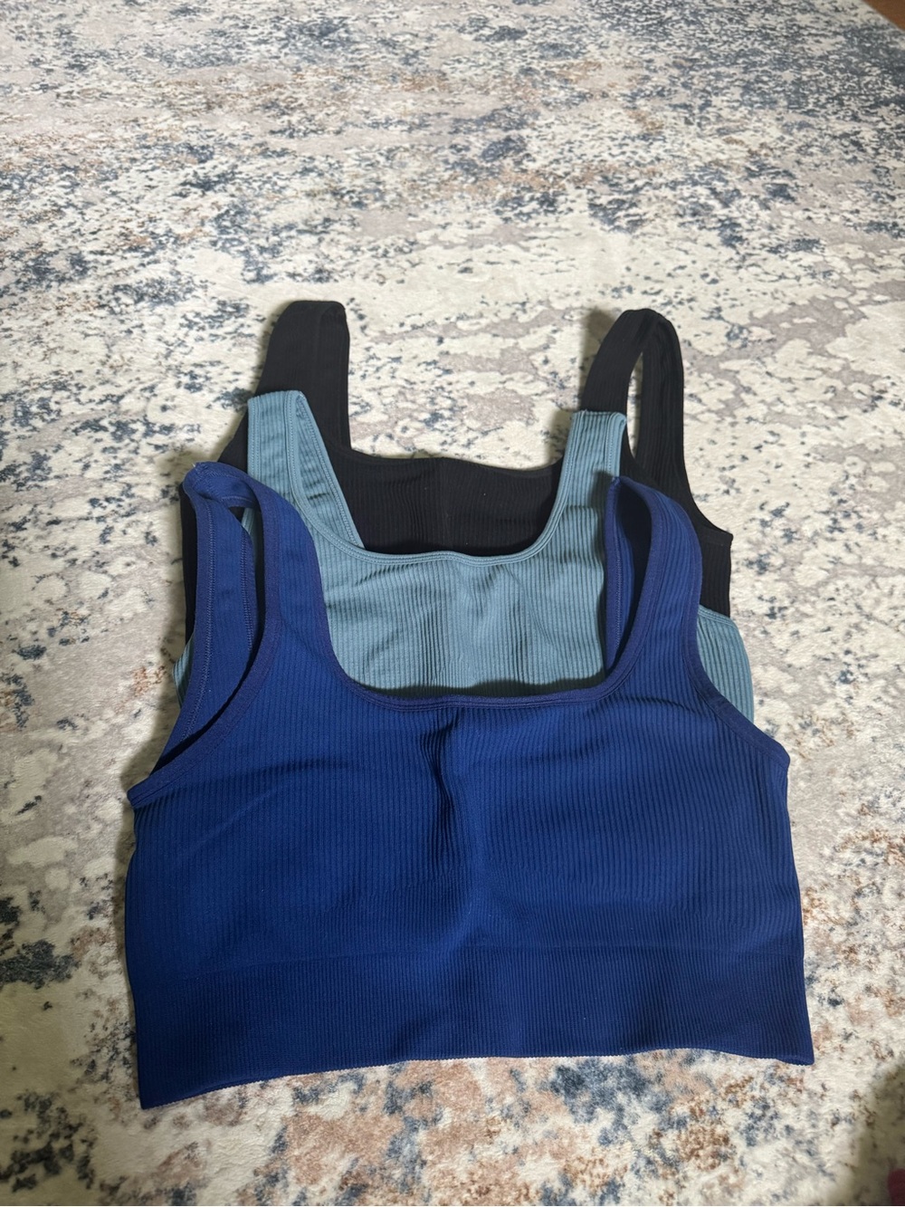 3 pack sports bras!